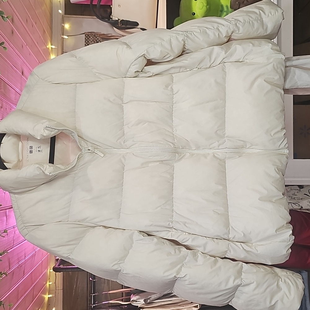 Uniquilo Down Filled Puffer Jacket Packable Bag Attached Lightweight Water Rep - Picture 4 of 14